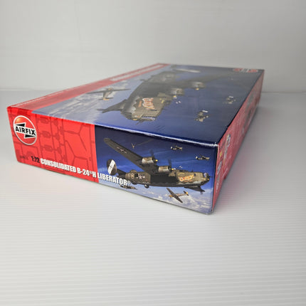 Angled view of Airfix A09010 B-24H Liberator original box