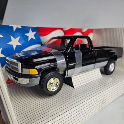 ERTL American Muscle 1:18 Scale 1995 Dodge Ram 2500 SLT Black and Silver Diecast Pickup Truck in Original Collector's Edition Box