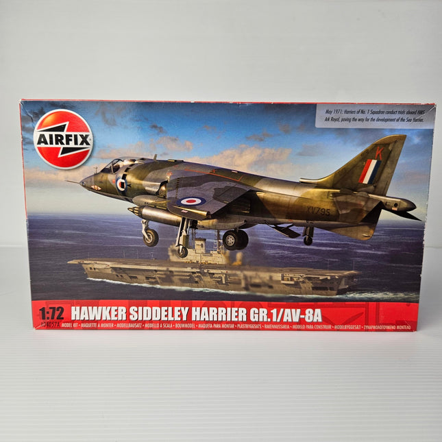 Airfix 1:72 Hawker Siddeley Harrier GR.1 AV-8A A04057A model kit front box