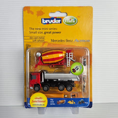 Sealed Bruder mini Mercedes-Benz Actros cement mixer keychain set, front view