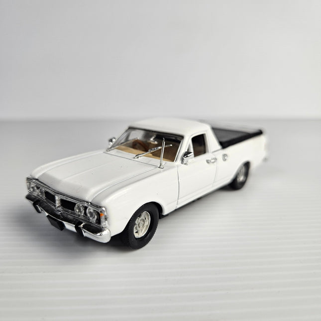 Caldecott 1971 Ford Falcon XY 500 Ute white 1:43 diecast model front angle