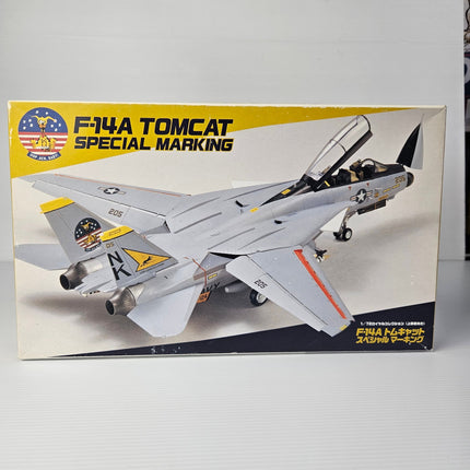 Fujimi F-14A Tomcat Special Marking 1:72 model kit 72175 front box