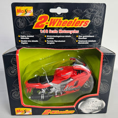 Front view of Maisto Kawasaki Ninja ZX-7R 1:18 scale diecast motorcycle inbox
