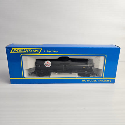 Front of boxed Powerline Freightline P641A Caltex Tanker HO model