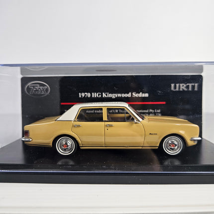 Side view of Trax 1970 Holden HG Kingswood Sedan 1:43 resin model